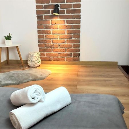 R&R Apart Cracow Красков Екстериор снимка