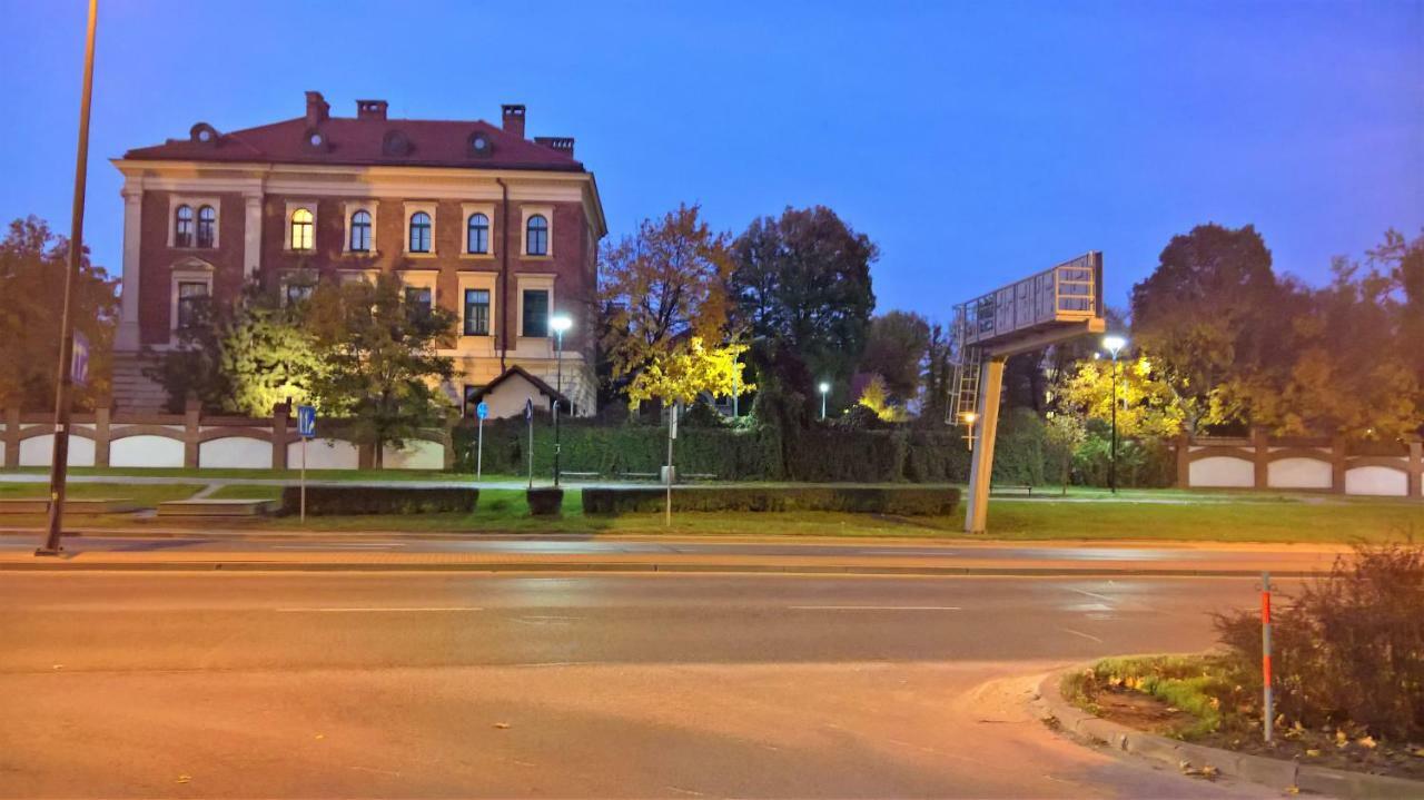 R&R Apart Cracow Красков Екстериор снимка