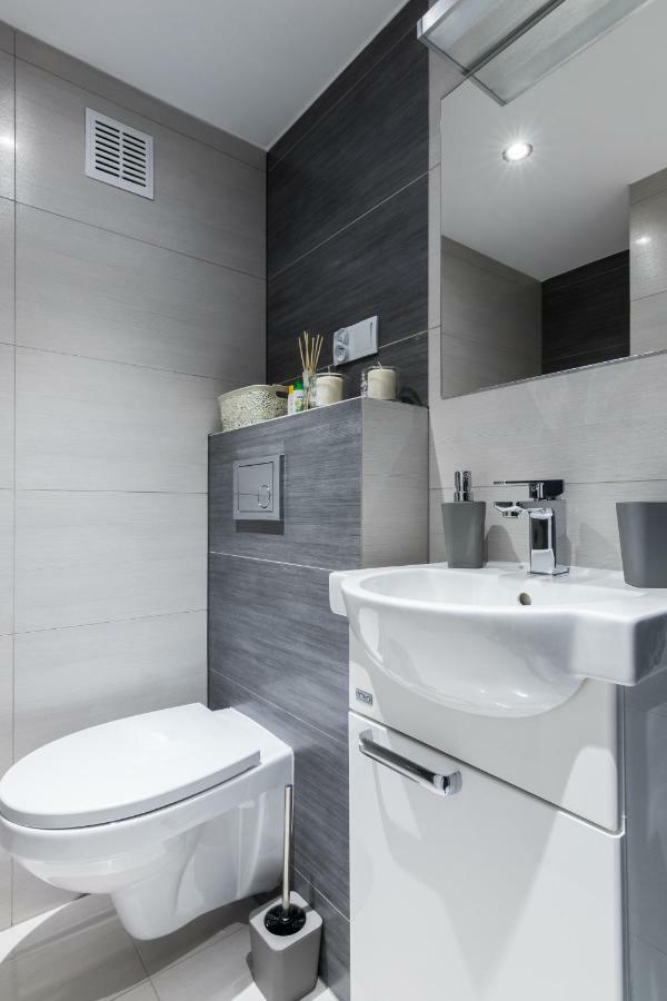 R&R Apart Cracow Красков Екстериор снимка